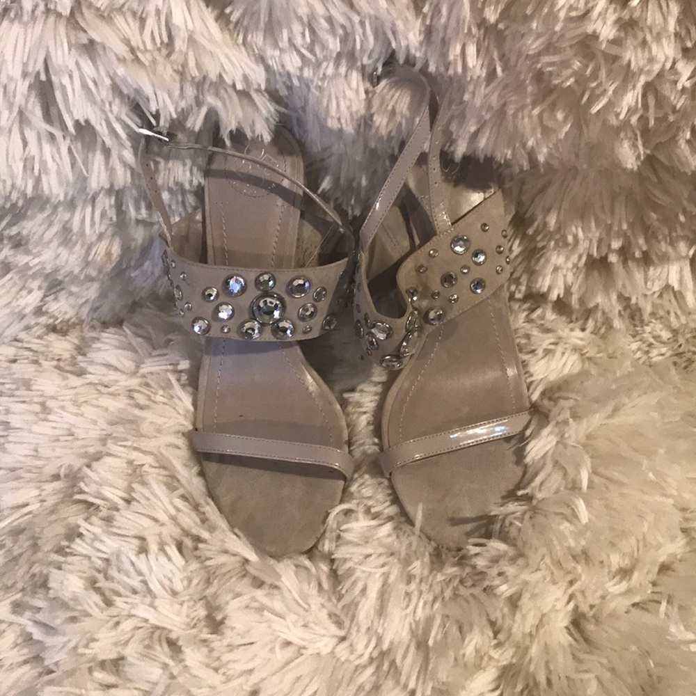 BCBG Sandals 👡